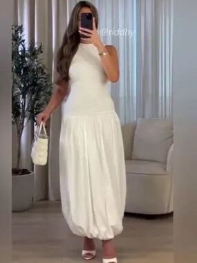 Zara Blogger’s Favorite Elegant White Sleeveless Poplin Cotton Maxi Dress